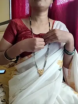 Snapshot of anuradha1432 chatting on 06-09-26, 08:26 anuradha1432 online show from 06-09-26, 08:26