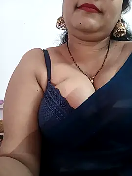 Nyra-23 online show from 12-23-25, 07:28