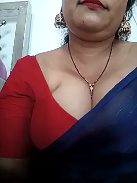 Nyra-23 online show from 04-12-26, 09:36