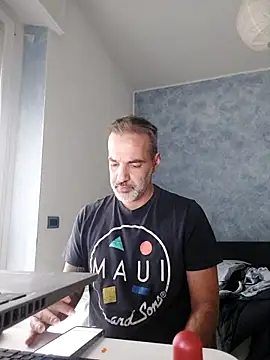 Marcolino183 online show from 10-20-25, 08:04