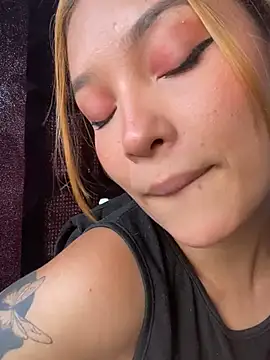 baby lizy online show from 02-02-25, 08:19