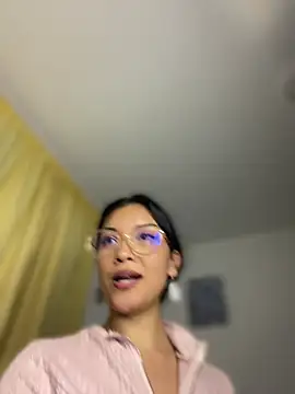 baby lizy online show from 02-25-26, 01:59