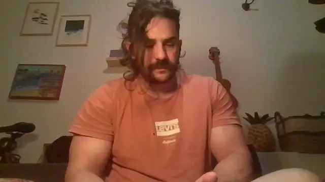 Snapshot of Mclozzz chatting on 07-12-26, 01:07 Mclozzz online show from 07-12-26, 01:07