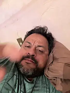 Snapshot of gozador2912 chatting on 10-14-25, 12:17 gozador2912 online show from 10-14-25, 12:17