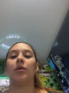 Snapshot of AbbyxWayne chatting on 04-09-26, 11:32 AbbyxWayne online show from 04-09-26, 11:32