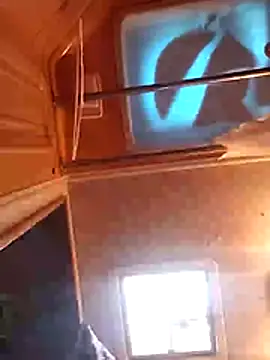 LargeDominoes online show from 04-24-26, 10:56