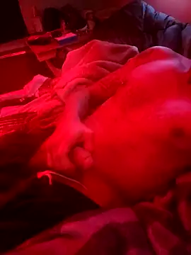 LargeDominoes online show from 04-26-26, 04:26