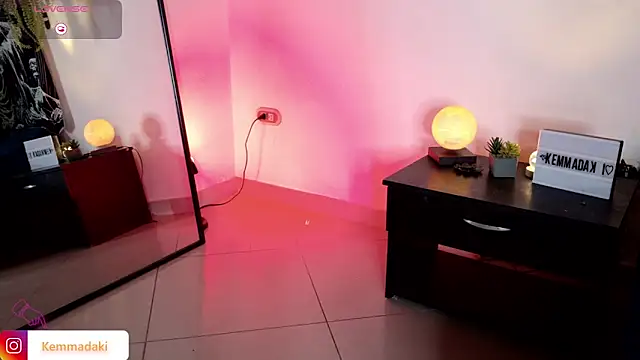 kemmadakii online show from 04-17-26, 08:12