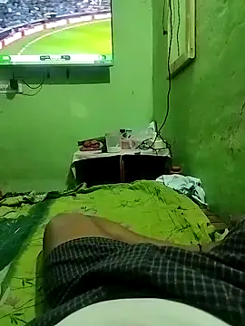 Snapshot of Karthik924 chatting on 02-23-25, 04:02 Karthik924 online show from 02-23-25, 04:02