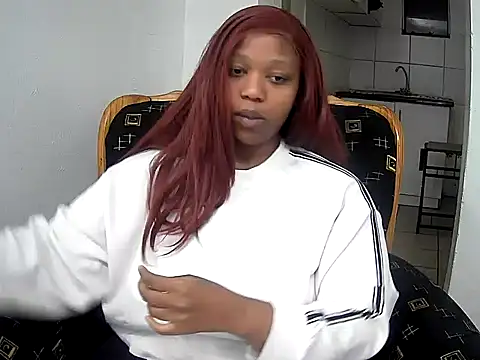 GoldenPussyXOXO online show from 02-14-26, 05:10