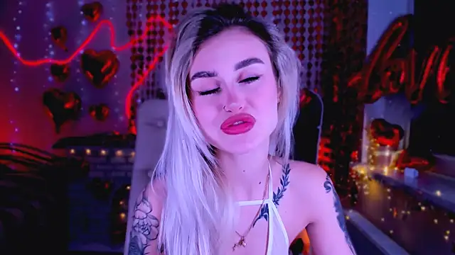  Ravenaa online show from 02-09-25, 11:04