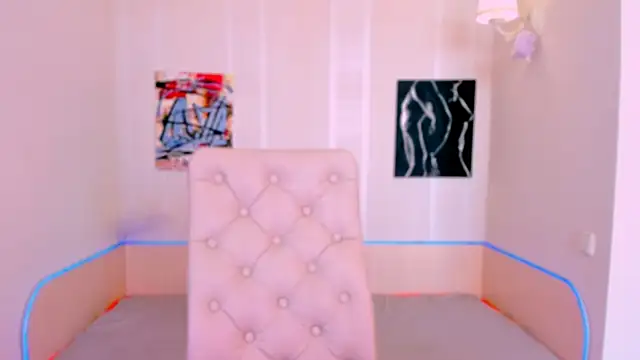  Ravenaa online show from 09-21-25, 08:38