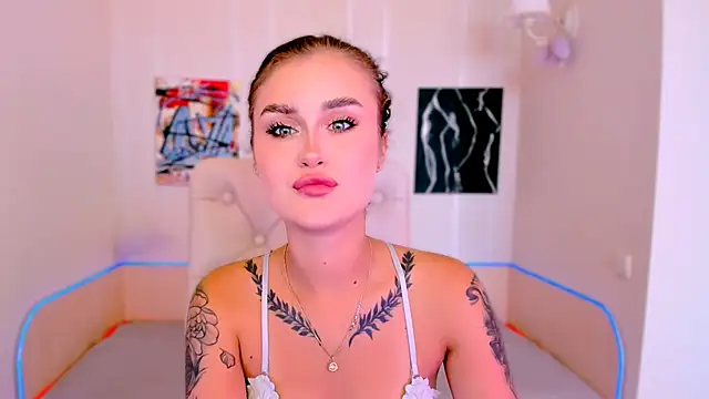  Ravenaa online show from 09-22-25, 07:21