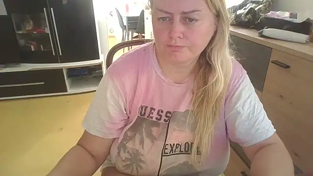 Meliss Official9 online show from 09-08-25, 03:00