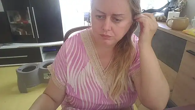 Meliss Official9 online show from 09-12-25, 02:06