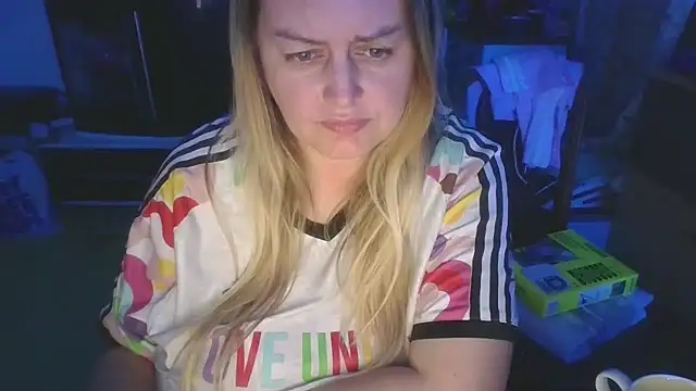 Meliss Official9 online show from 04-03-26, 07:01