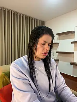 Alice Biel online show from 01-07-25, 10:54