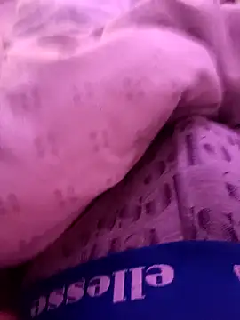 Snapshot of Fabio86semsimi chatting on 12-06-24, 05:33 Fabio86semsimi online show from 12-06-24, 05:33