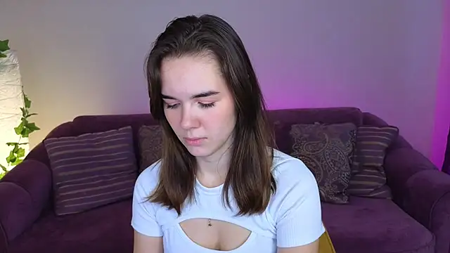 Snapshot of LindaRobertz chatting on 01-16-25, 02:08 LindaRobertz online show from 01-16-25, 02:08