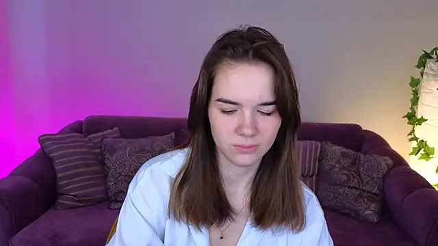 Snapshot of LindaRobertz chatting on 01-24-25, 09:06 LindaRobertz online show from 01-24-25, 09:06