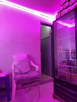 Hot beauty   online show from 02-26-26, 03:27