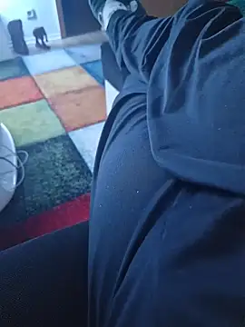 Warumnicht1980 online show from 11-08-25, 05:18