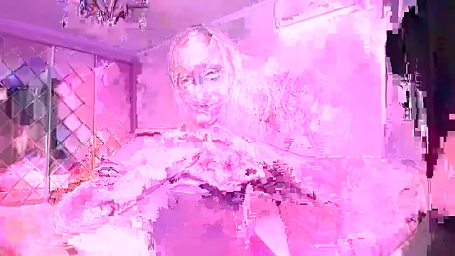 Snapshot of MelodyOfLovee chatting on 03-13-25, 04:56 MelodyOfLovee online show from 03-13-25, 04:56