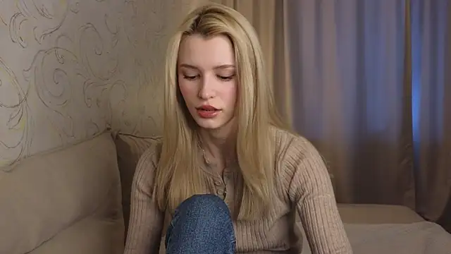 Snapshot of elsa_limerence chatting on 02-05-26, 05:12 elsa limerence online show from 02-05-26, 05:12