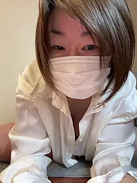 Yukimi- online show from 12-16-25, 01:27