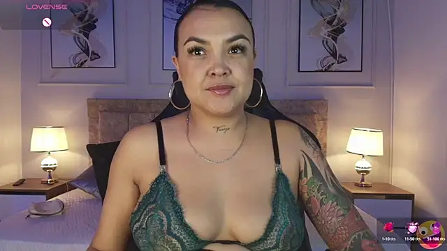 lyn adamns online show from 03-11-25, 11:26