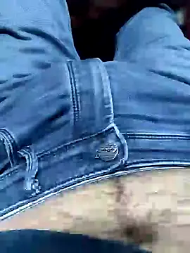 fuckboi2103 online show from 01-09-25, 09:59