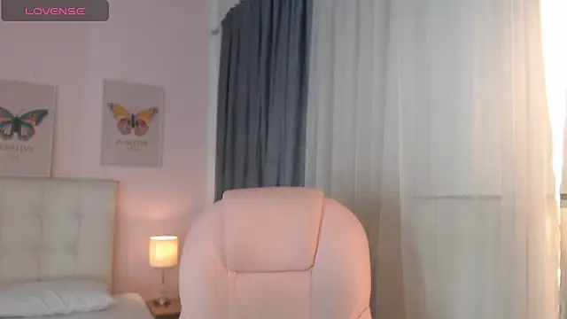 liss black online show from 02-15-25, 03:39