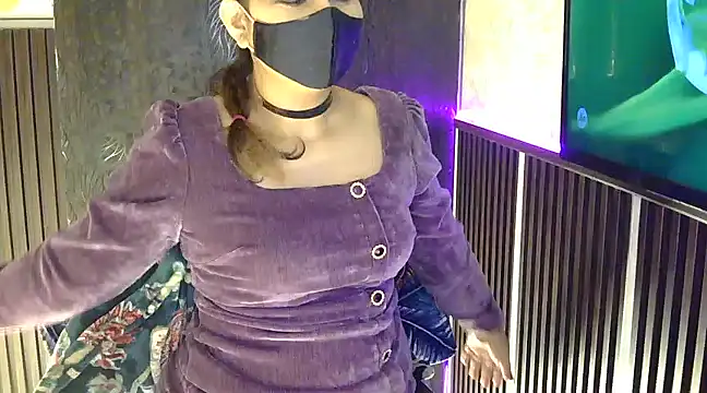 Snapshot of fabdemira chatting on 01-08-25, 11:19 fabdemira online show from 01-08-25, 11:19