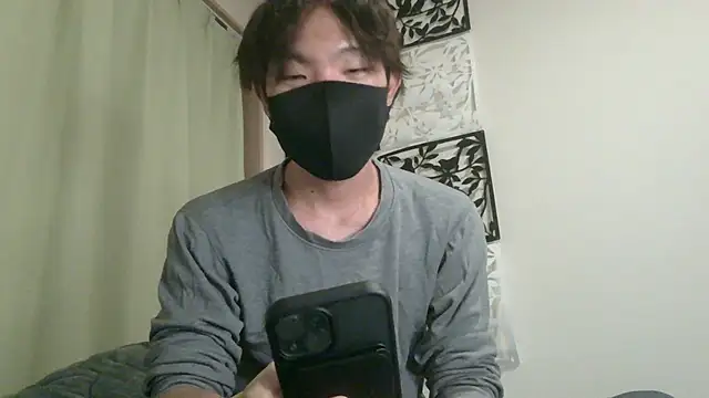 UKI06 online show from 12-22-24, 01:00