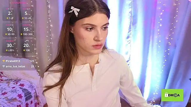 Snapshot of Hello_Vivienne chatting on 01-25-25, 08:21 Hello Vivienne online show from 01-25-25, 08:21