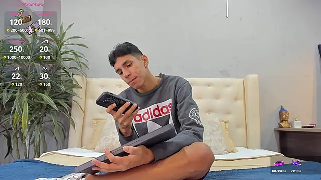 kieran derek online show from 10-08-25, 03:26