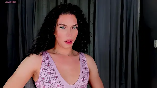 Snapshot of gatitavenecis chatting on 12-19-24, 11:03 gatitavenecis online show from 12-19-24, 11:03