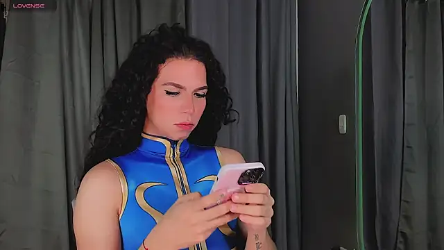 Snapshot of gatitavenecis chatting on 12-21-24, 01:47 gatitavenecis online show from 12-21-24, 01:47