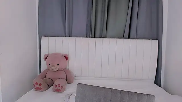 Snapshot of gatitavenecis chatting on 11-03-25, 05:03 gatitavenecis online show from 11-03-25, 05:03