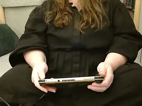 MarthaBriest online show from 02-10-25, 07:04