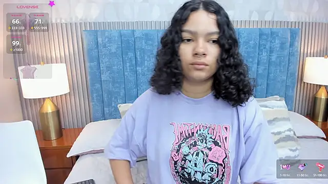 pretty sunlight  online show from 10-24-25, 01:35