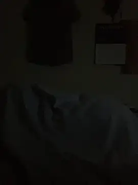 Snapshot of Johnras121 chatting on 11-27-25, 03:52 Johnras121 online show from 11-27-25, 03:52