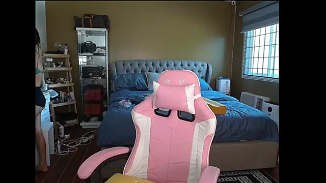 Snapshot of aya_saki chatting on 03-06-25, 06:30 aya saki online show from 03-06-25, 06:30