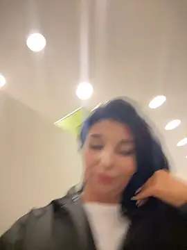 Tisha Busty online show from 09-25-25, 01:04