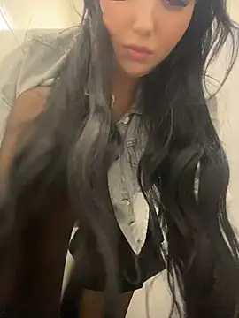 Tisha Busty online show from 07-05-26, 01:18