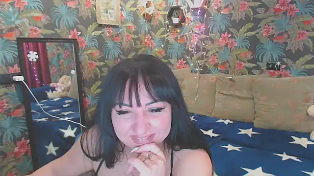 Snapshot of SusanLaNice chatting on 01-22-25, 11:23 SusanLaNice online show from 01-22-25, 11:23