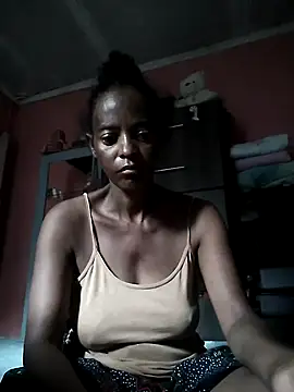 sweets 80 online show from 03-15-25, 04:35