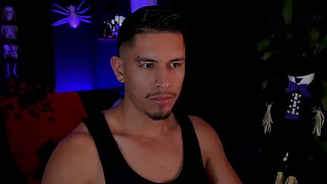 Aaronfox x online show from 10-21-25, 01:06