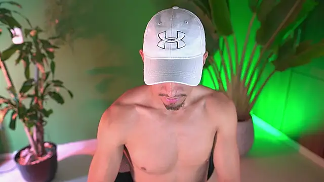 Aaronfox x online show from 04-04-26, 03:53