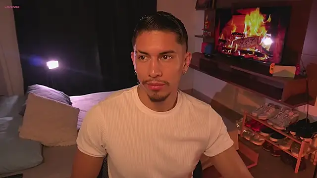 Aaronfox x online show from 06-15-26, 11:07